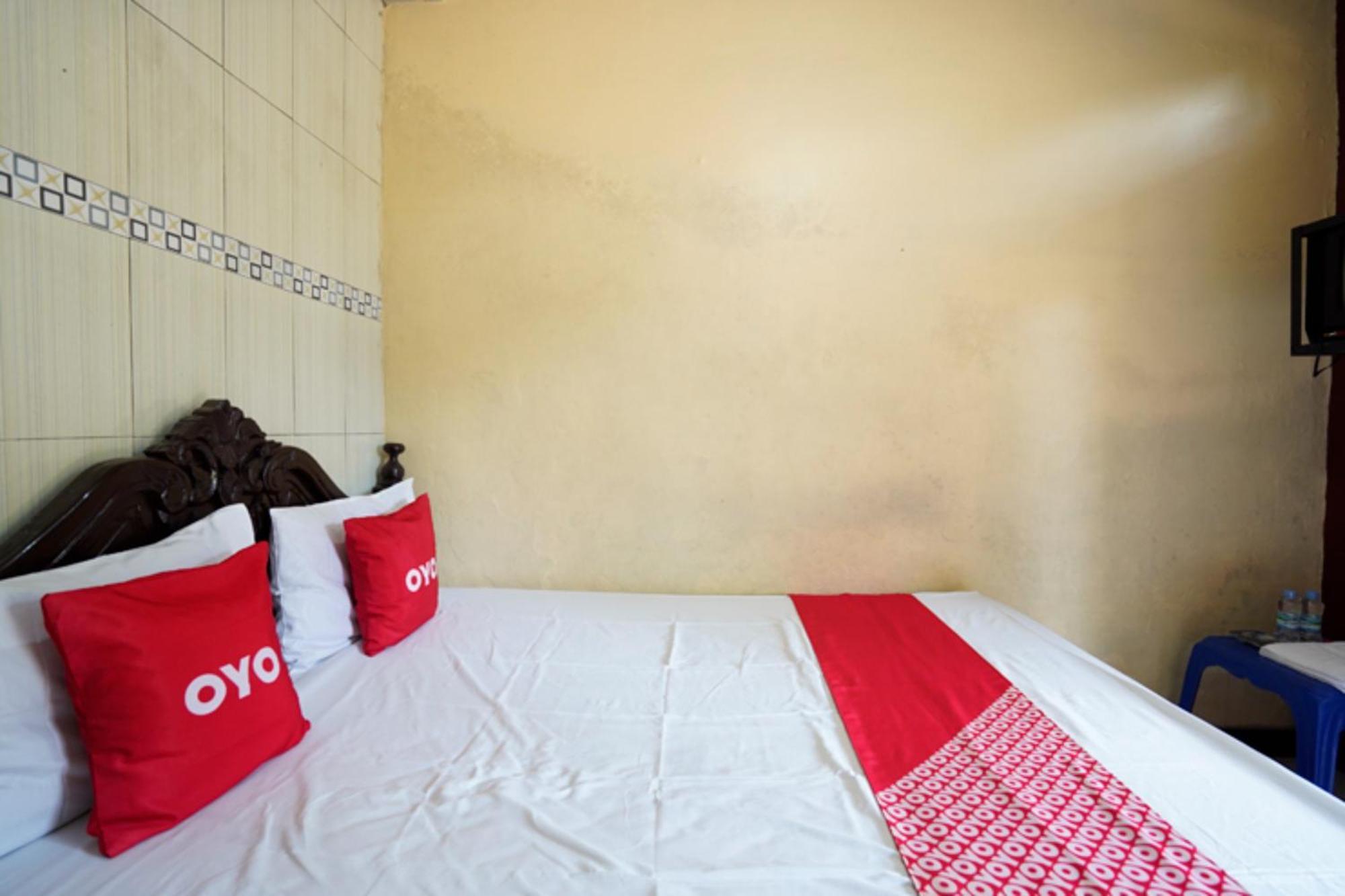 Oyo 927 Carina Hotel Claket Extérieur photo