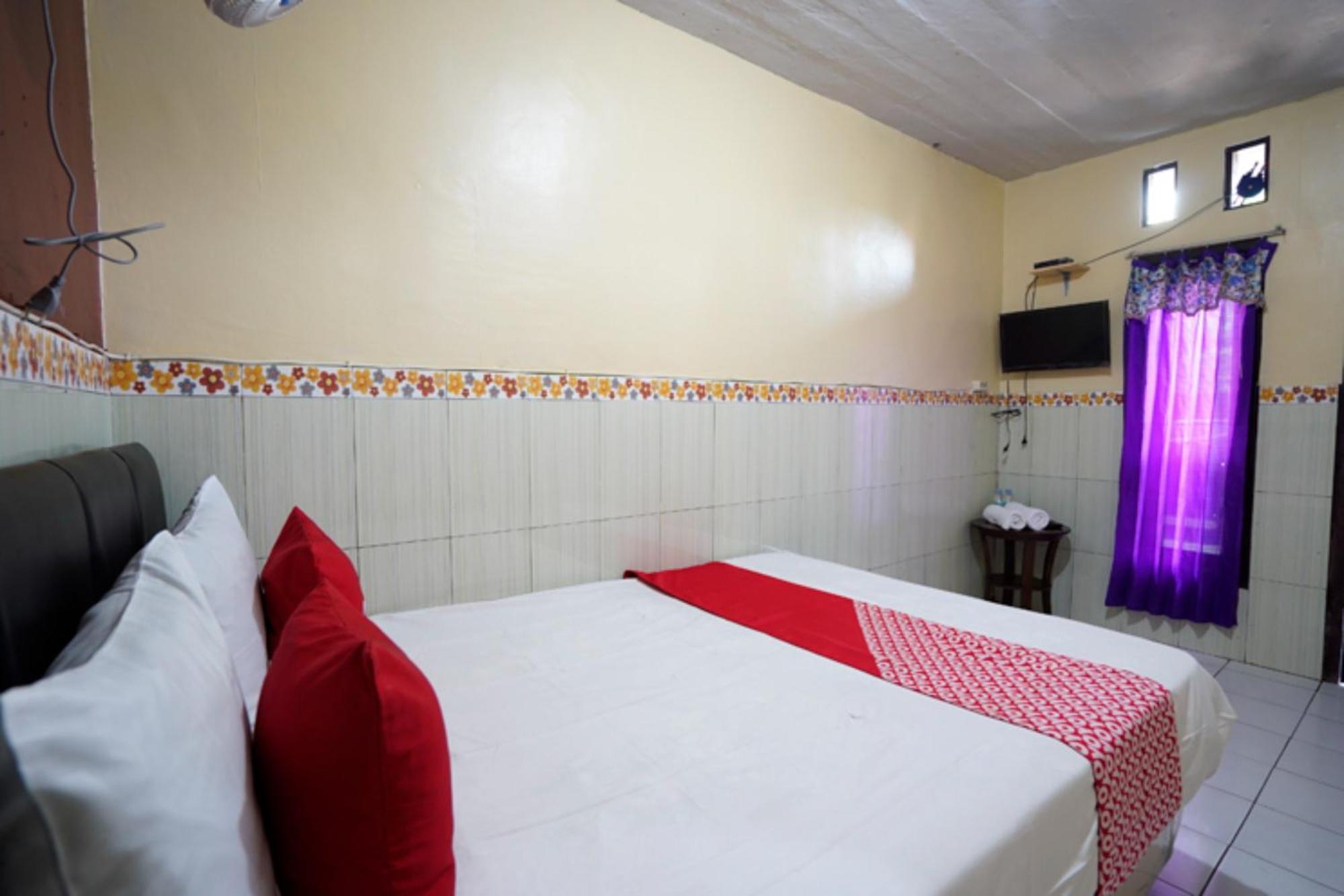 Oyo 927 Carina Hotel Claket Extérieur photo