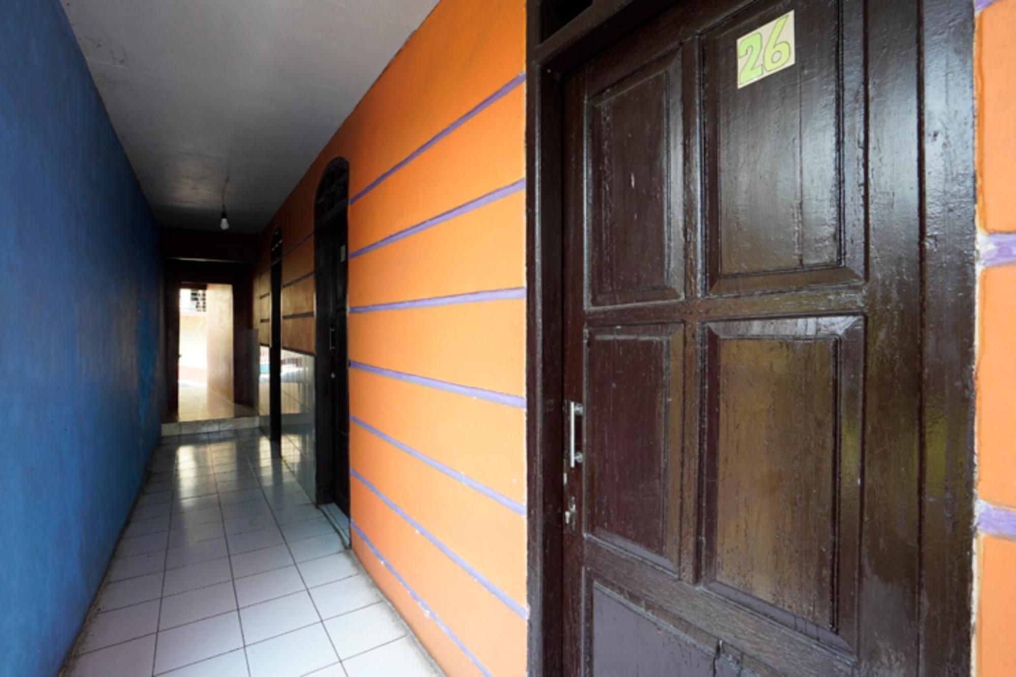 Oyo 927 Carina Hotel Claket Extérieur photo